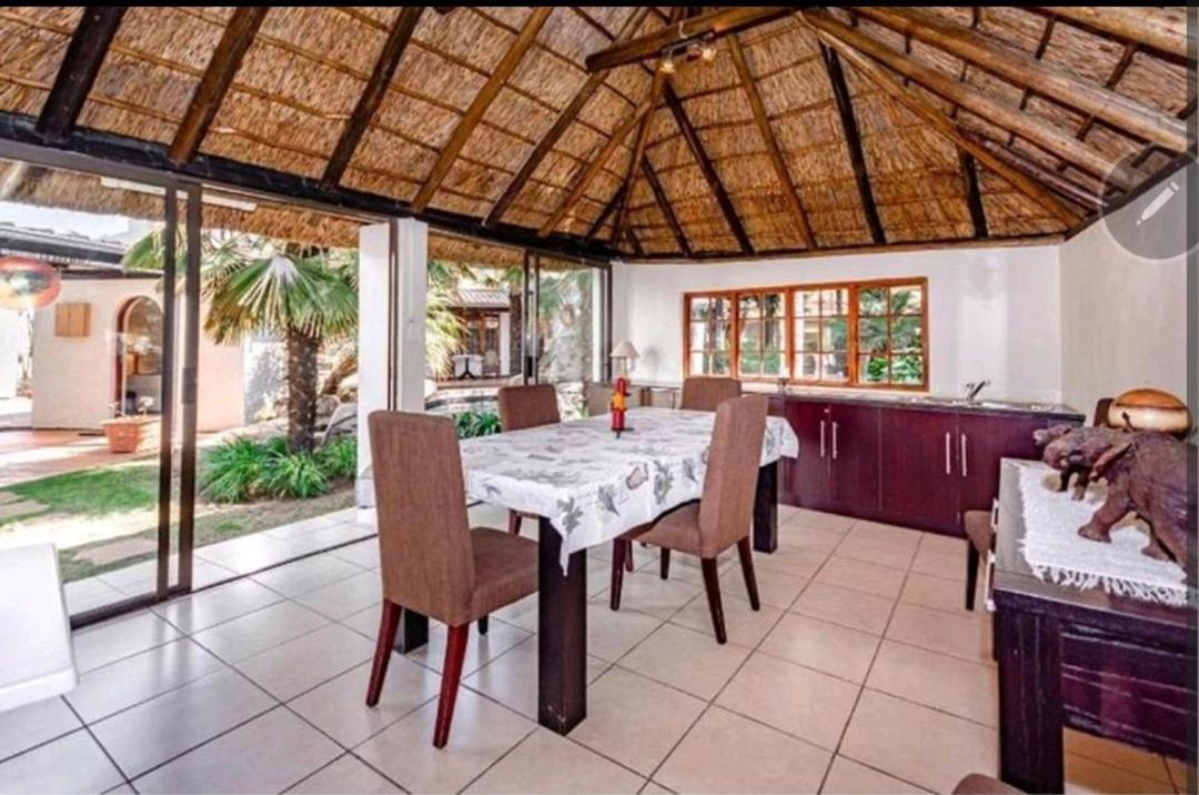 The Link Guest Lodge Kempton Park Rom bilde